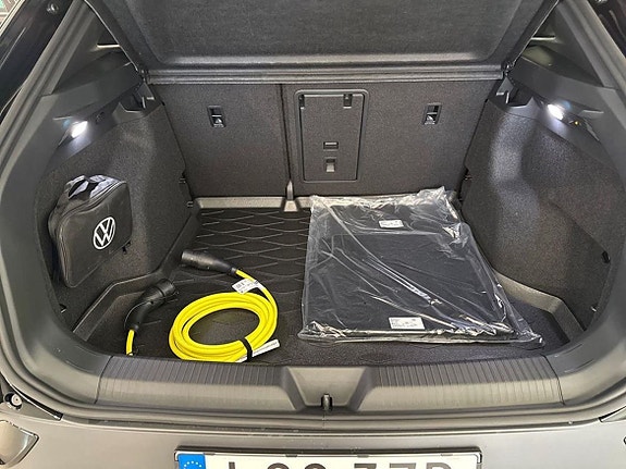 Volkswagen ID.4 14 of 14