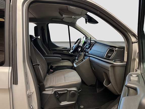 Ford Custom Tourneo 18 of 21