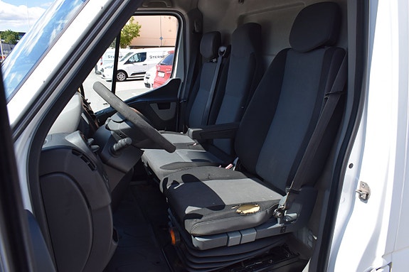 Renault Master 7 of 12