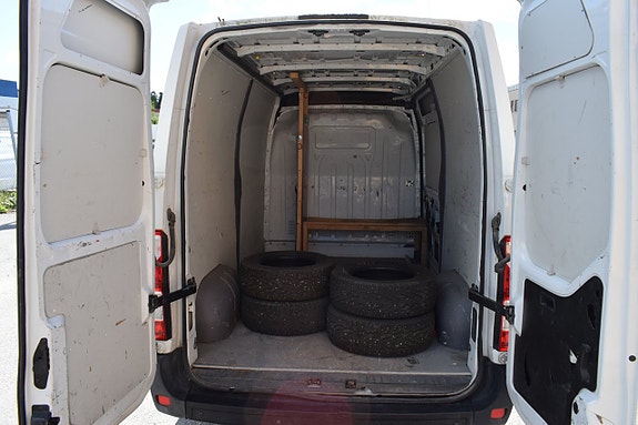 Renault Master 11 of 12