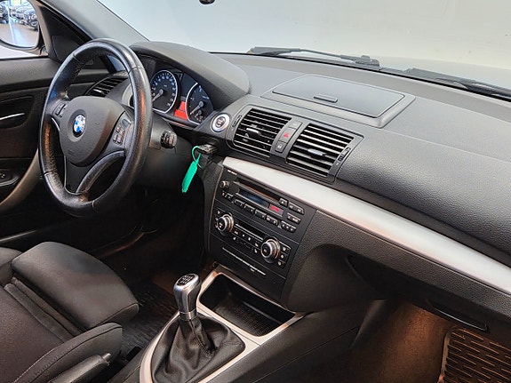 BMW 118d 5 of 5