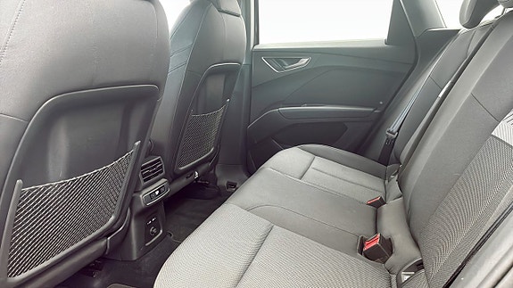 Audi Q4 e-tron 11 of 12