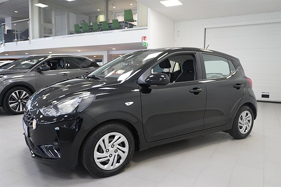 Hyundai i10 3 of 5