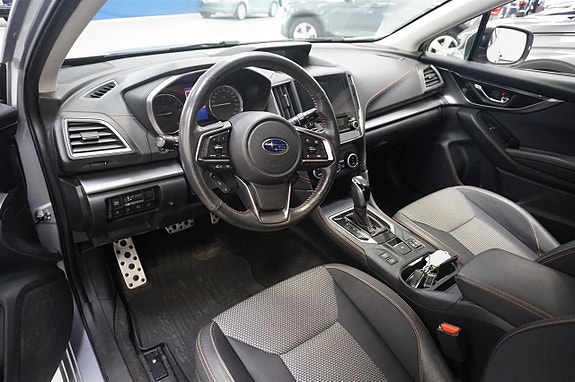 Subaru XV 2 of 5