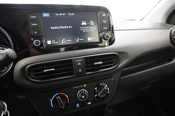 Hyundai i10 6 of 11