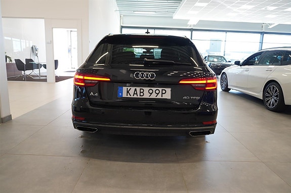 Audi A4 5 of 20