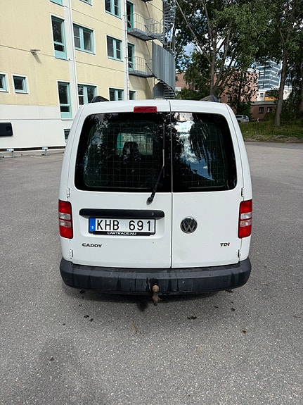 Volkswagen Caddy Maxi 4 of 15