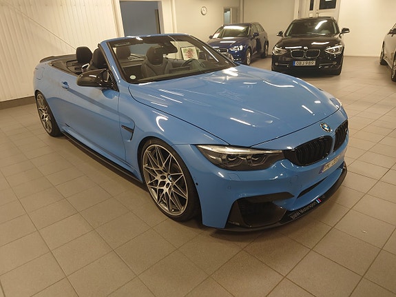 BMW M4 7 of 13