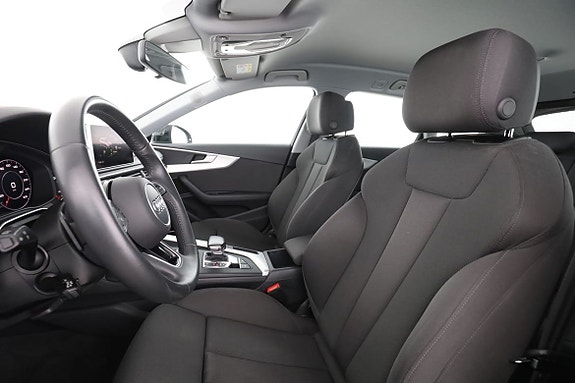 Audi A4 11 of 30