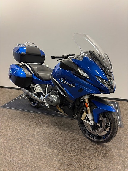 BMW R1250RT Style Sport Nyservad, nya däck 2 of 5