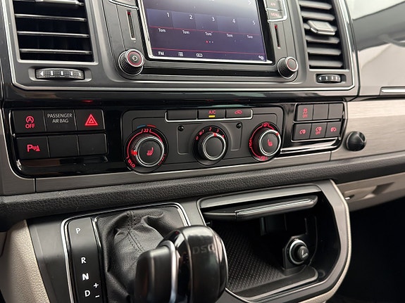 Volkswagen Transporter 24 of 30