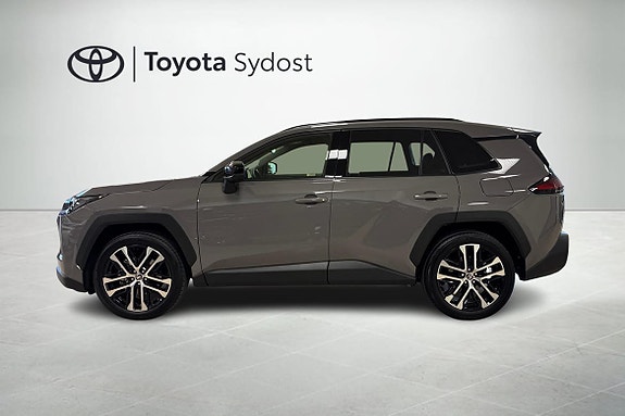 Toyota RAV4 3 of 5