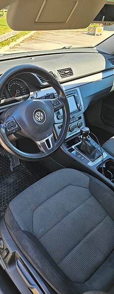 Volkswagen Passat 6 of 6