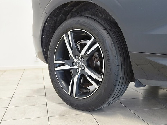 Volvo XC60 28 of 28