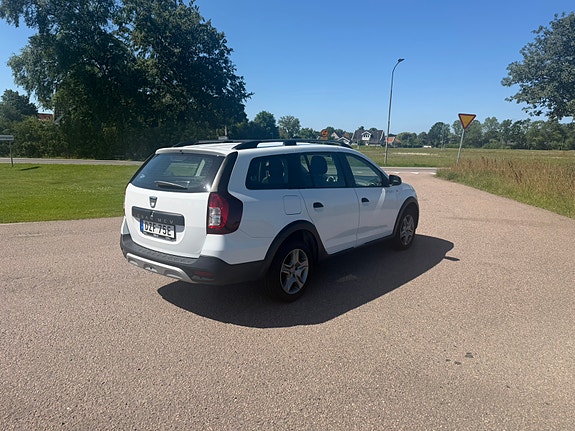 Dacia Logan 5 of 5