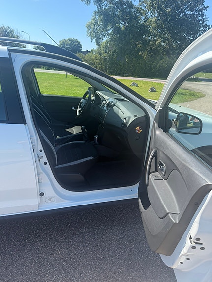 Dacia Logan 14 of 14
