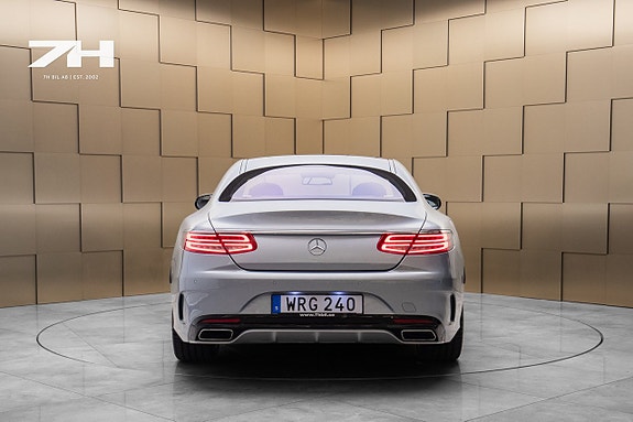 Mercedes-Benz S500 4 of 5