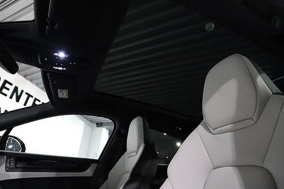 Porsche Cayenne 22 of 23