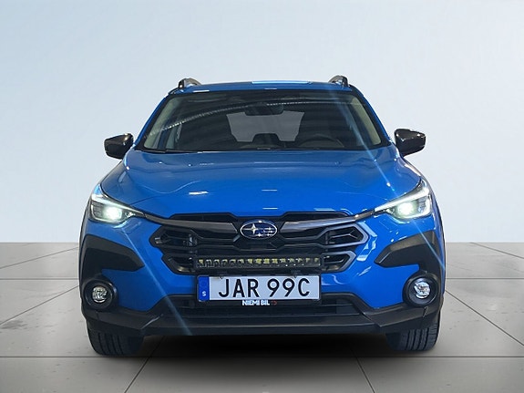 Subaru Crosstrek 2 of 5