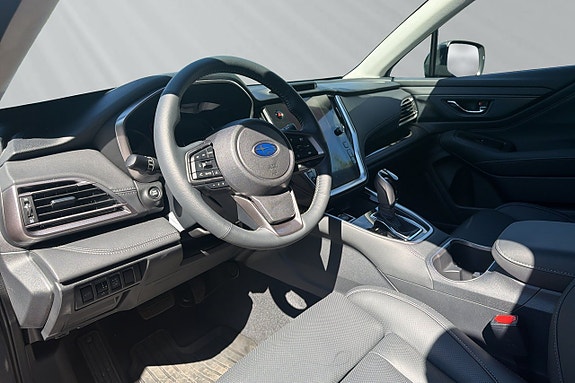 Subaru Outback 4 of 5