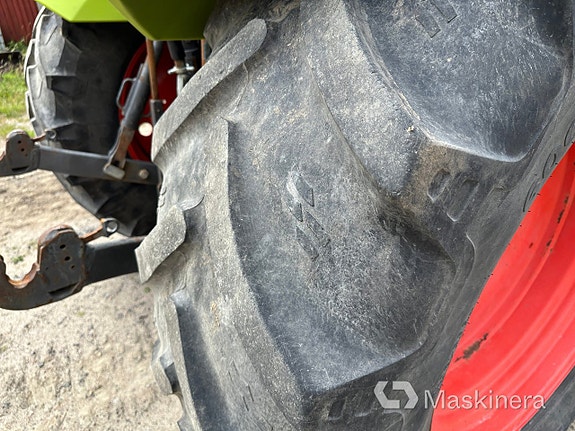 Traktor Claas Arion 410 + Lastare 12 of 27