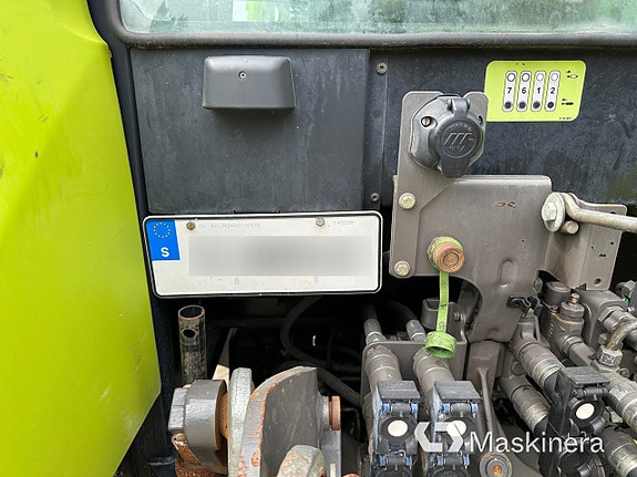 Traktor Claas Arion 410 + Lastare 26 of 27