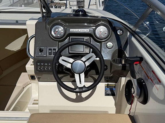 Bayliner 742 Cuddy - 2016, HÖSTPRIS! 6 of 7