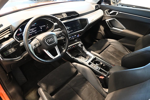Audi Q3 7 of 26