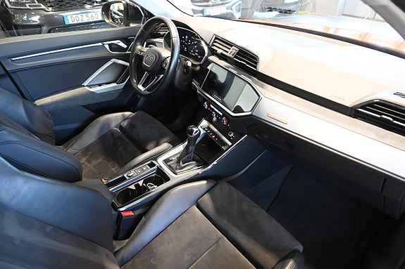 Audi Q3 10 of 26