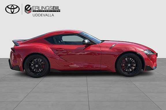 Toyota Supra 14 of 30
