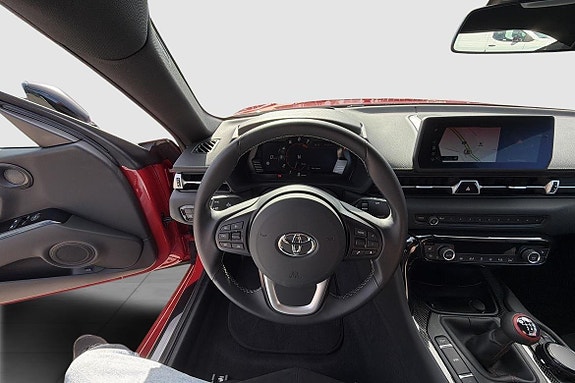 Toyota Supra 11 of 30