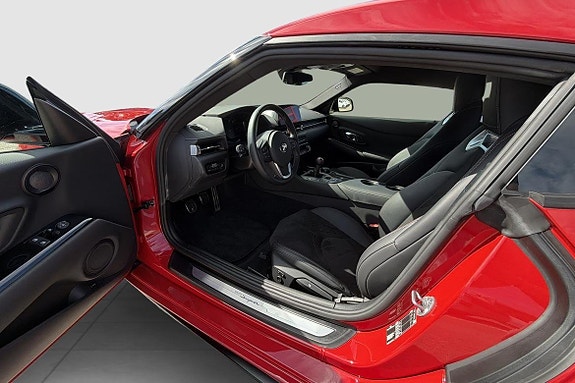 Toyota Supra 8 of 30