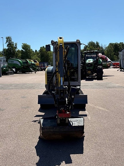 Wacker Neuson EZ 26 Rotortilt! 2 of 5