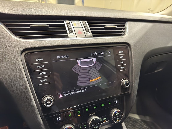 Skoda Octavia 16 of 18