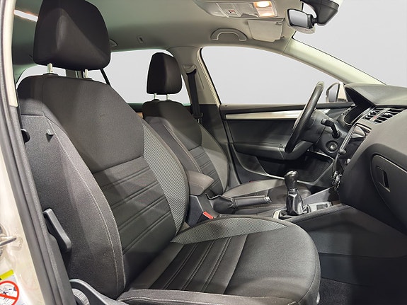 Skoda Octavia 9 of 18