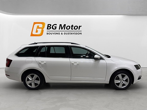 Skoda Octavia 3 of 18