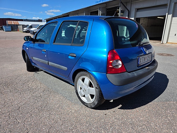 Renault Clio 4 of 5