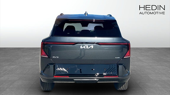 Kia EV5 5 of 5