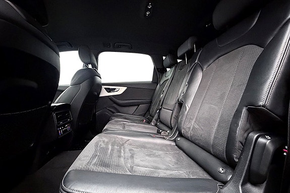 Audi Q7 16 of 30