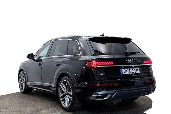 Audi Q7 9 of 30