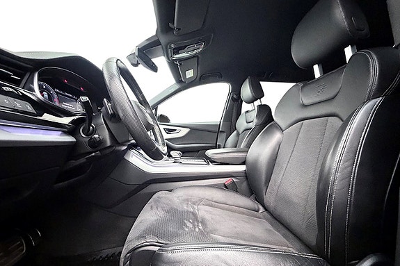 Audi Q7 12 of 30