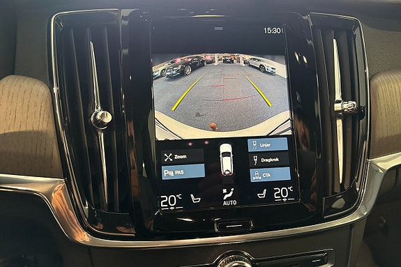Volvo V90 Cross Country 20 of 27