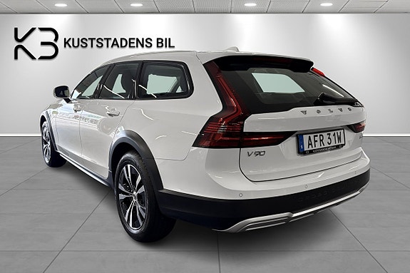 Volvo V90 Cross Country 5 of 5