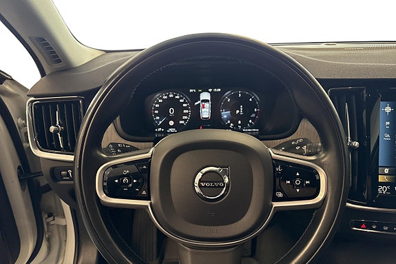 Volvo V90 Cross Country 15 of 27