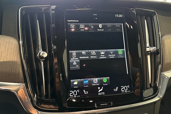 Volvo V90 Cross Country 23 of 27