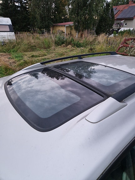 Subaru Legacy 7 of 10