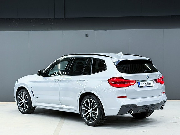 BMW X3 2 of 5