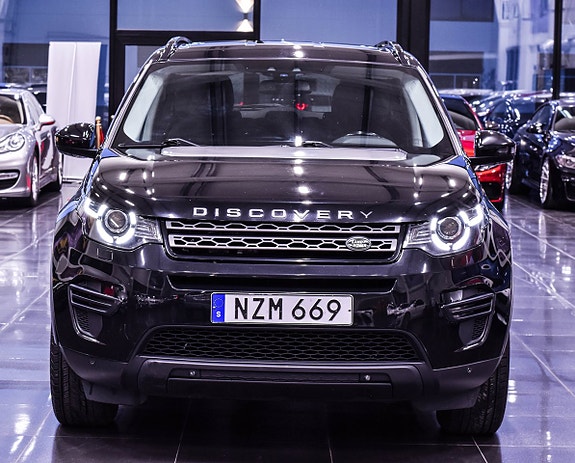 Land Rover Discovery Sport 5 of 5