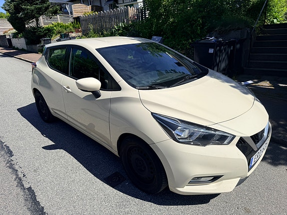 Nissan Micra 13 of 17