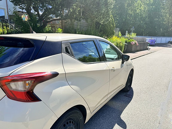 Nissan Micra 12 of 17